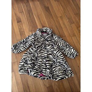 American Widgeon Faux Fur White Tiger Style Girls Coat Size 4T